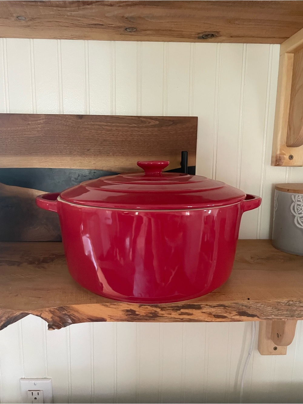 Red Enamel Dutch Oven